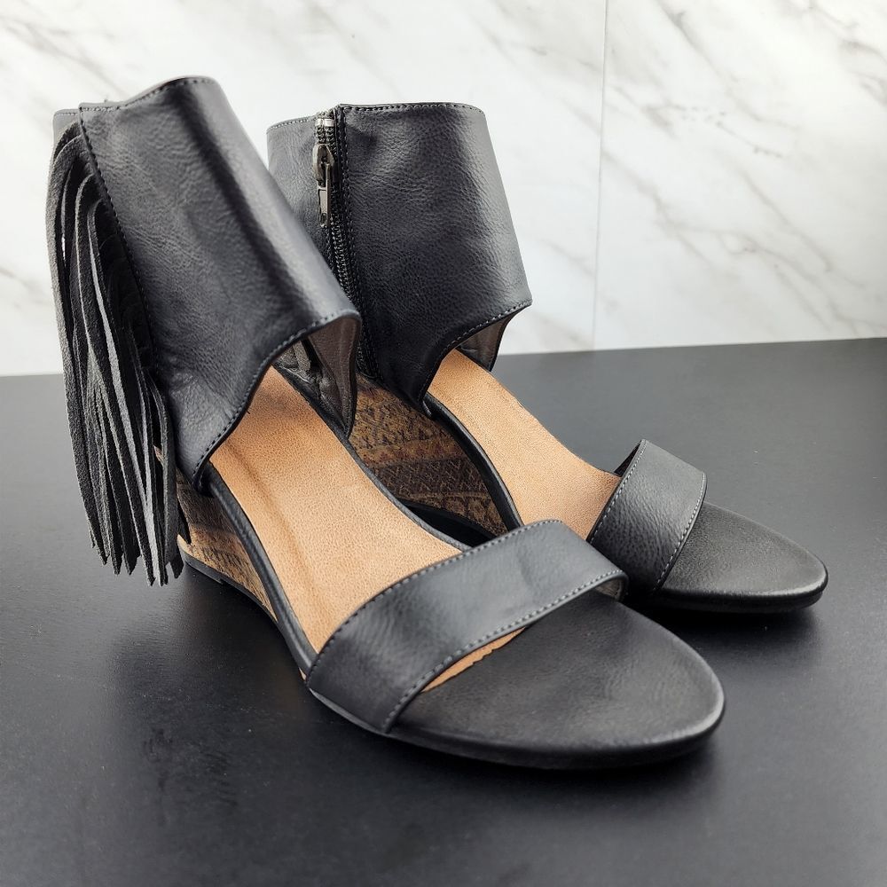 Rampage Black Wedges with Fringe Detail